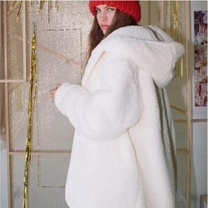 Urban Outfitters | Sherpa Carmella White/Cream Hooded Teddy Jacket